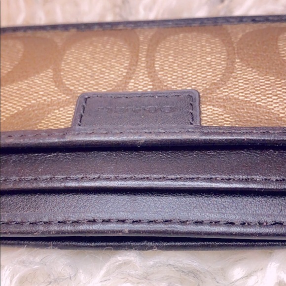 COACH Card Holder - Picture 3 of 4